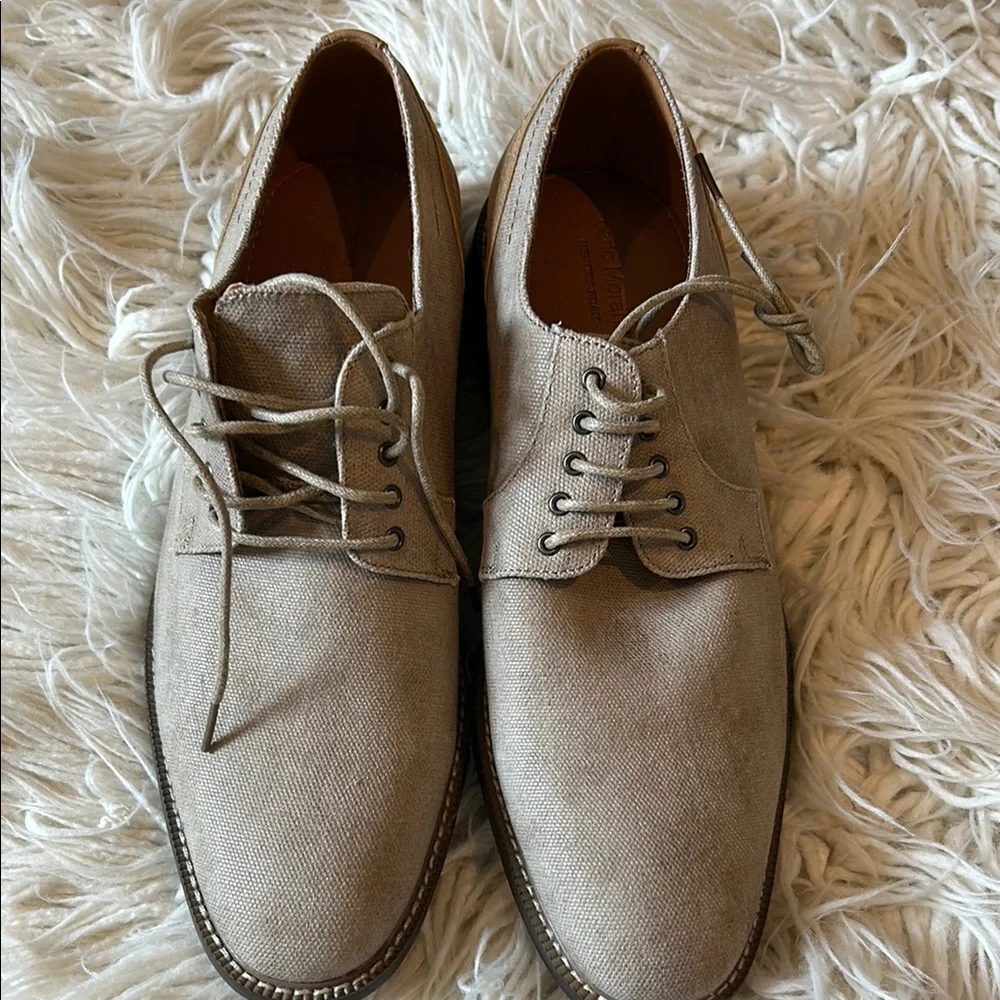 Carlo Morandi size 10 men’s Tan Oxford Shoes with Sturdy Sole and Lace-Up Design